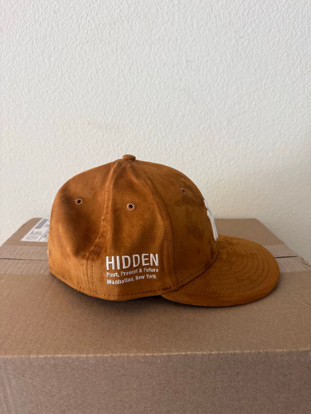 Hidden NY x New Era New York Yankees 59FIFTY Suede Fitted Hat Brown Size 7 1/2
